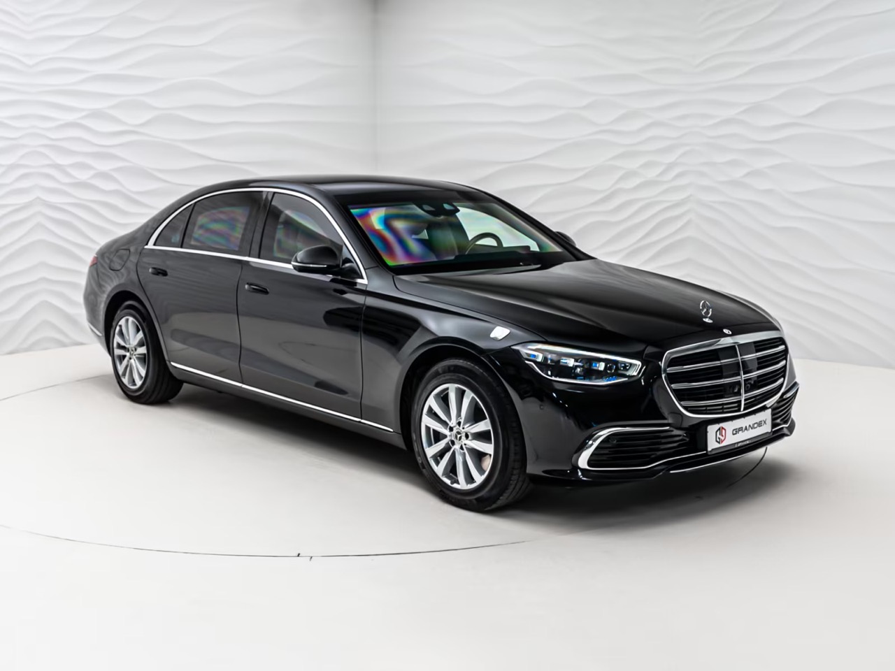 Armored Mercedes-Benz S 680 VR10 For Sale — HYPERLUXE