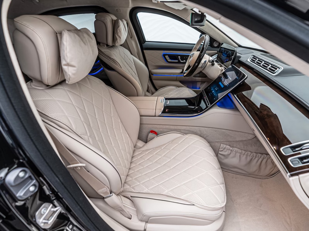 Armored Mercedes-Benz S 680 VR10 For Sale