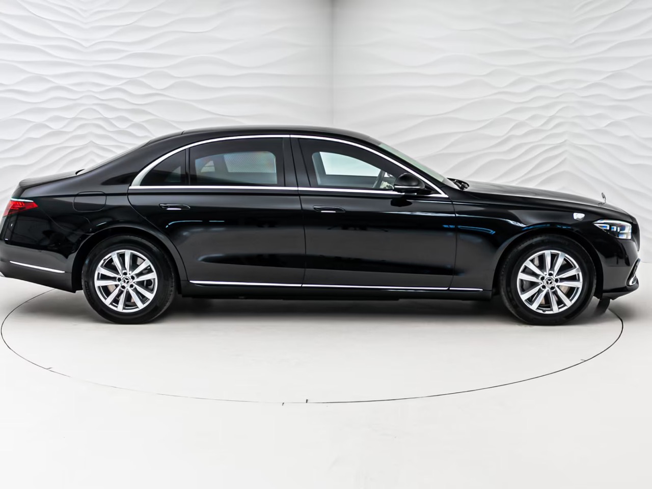 Armored Mercedes-Benz S 680 VR10 For Sale