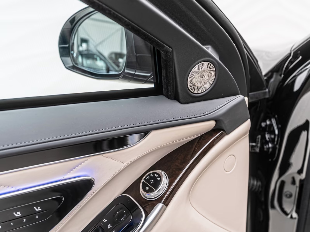 Armored Mercedes-Benz S 680 VR10 For Sale