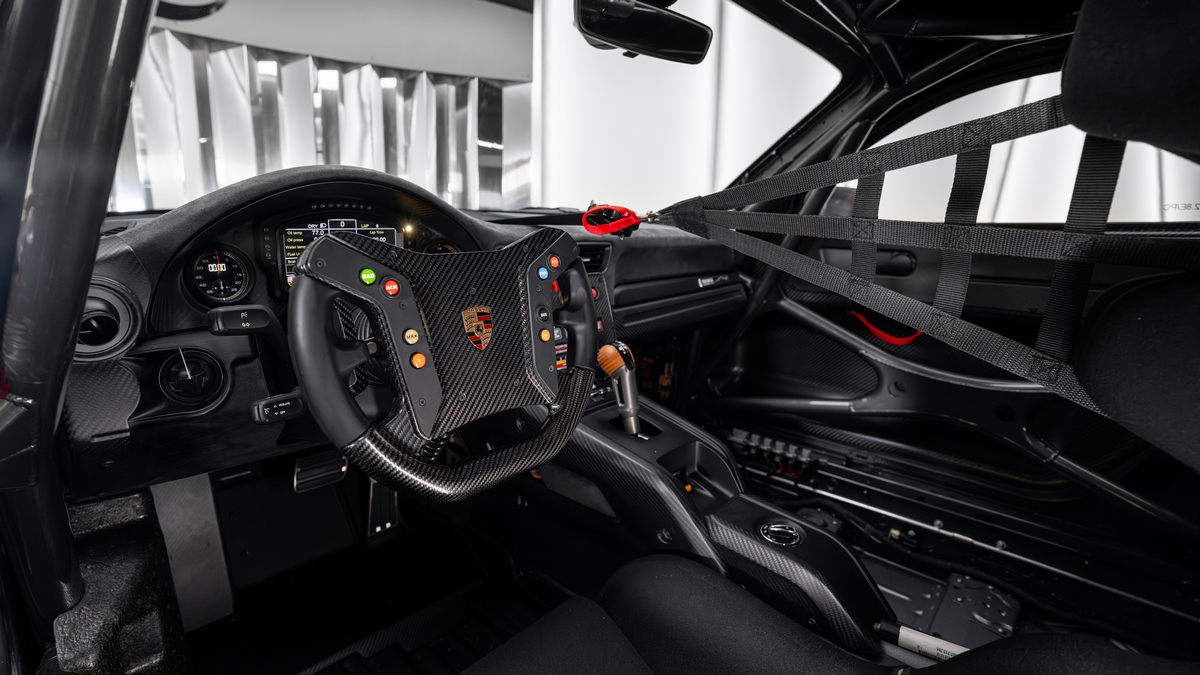 Porsche 935 For Sale - HYPERLUXE