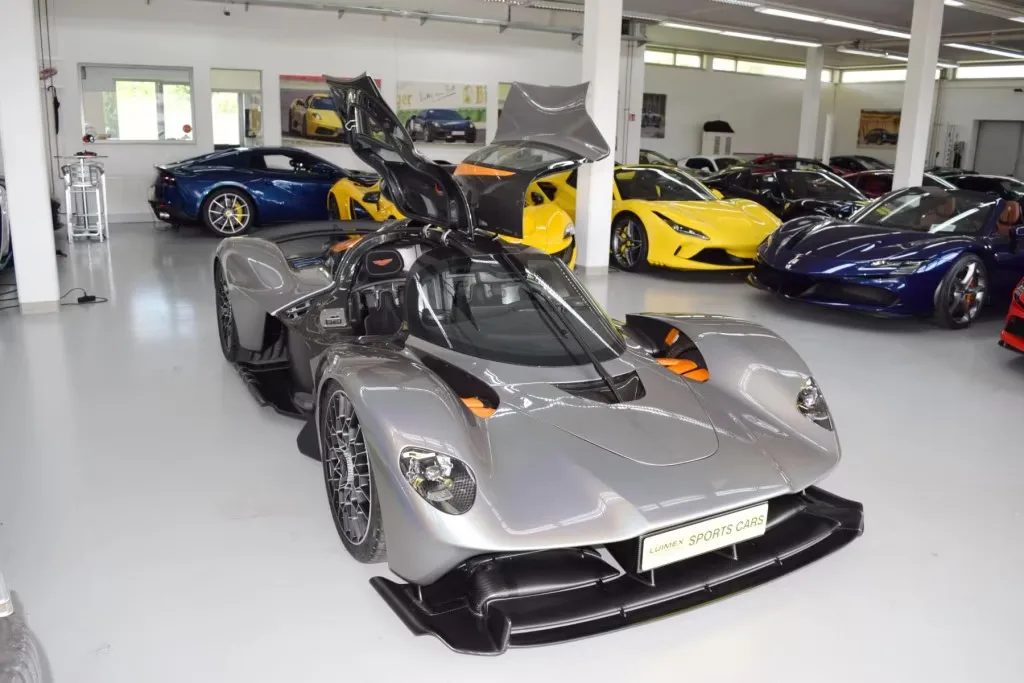 Aston Martin Valkyrie for sale 1 of 150
