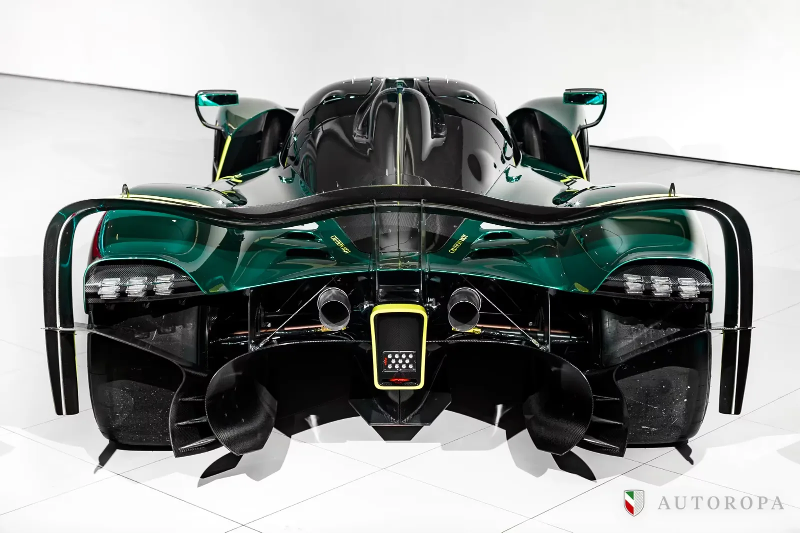 Aston Martin Valkyrie AMR Pro Track Edition