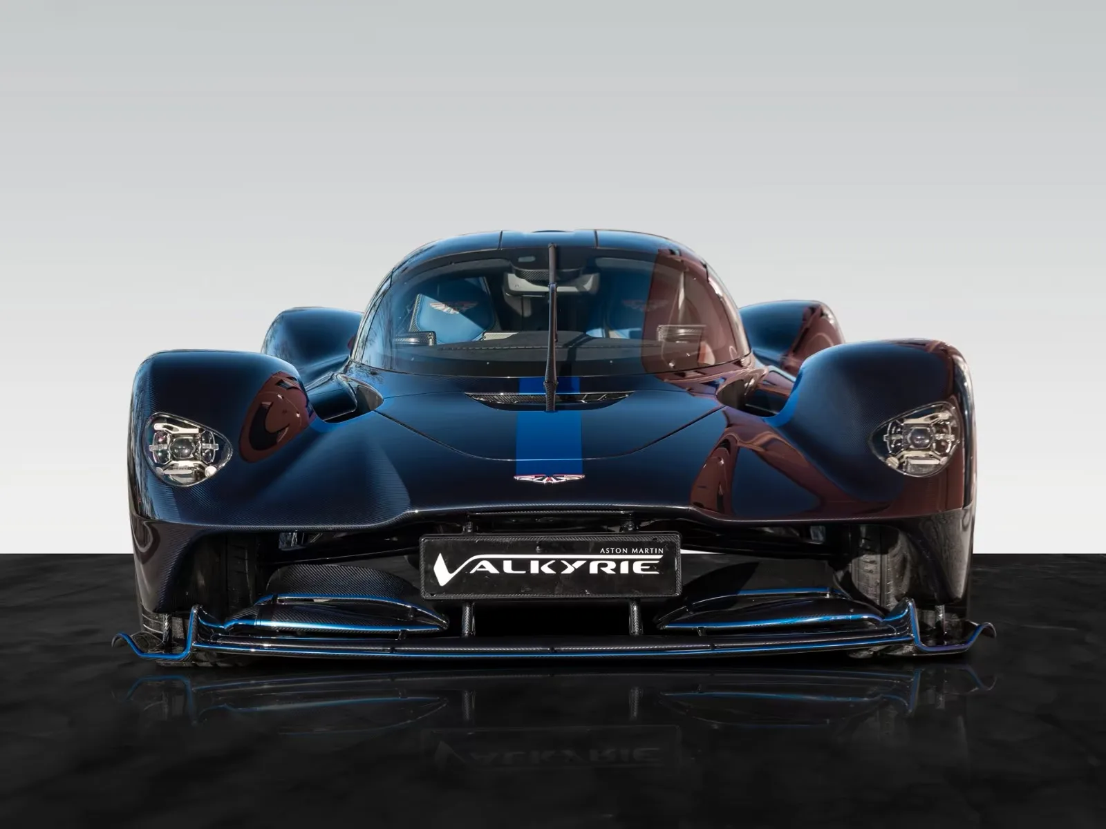 Aston Martin Valkyrie Spider Q Blue Carbon