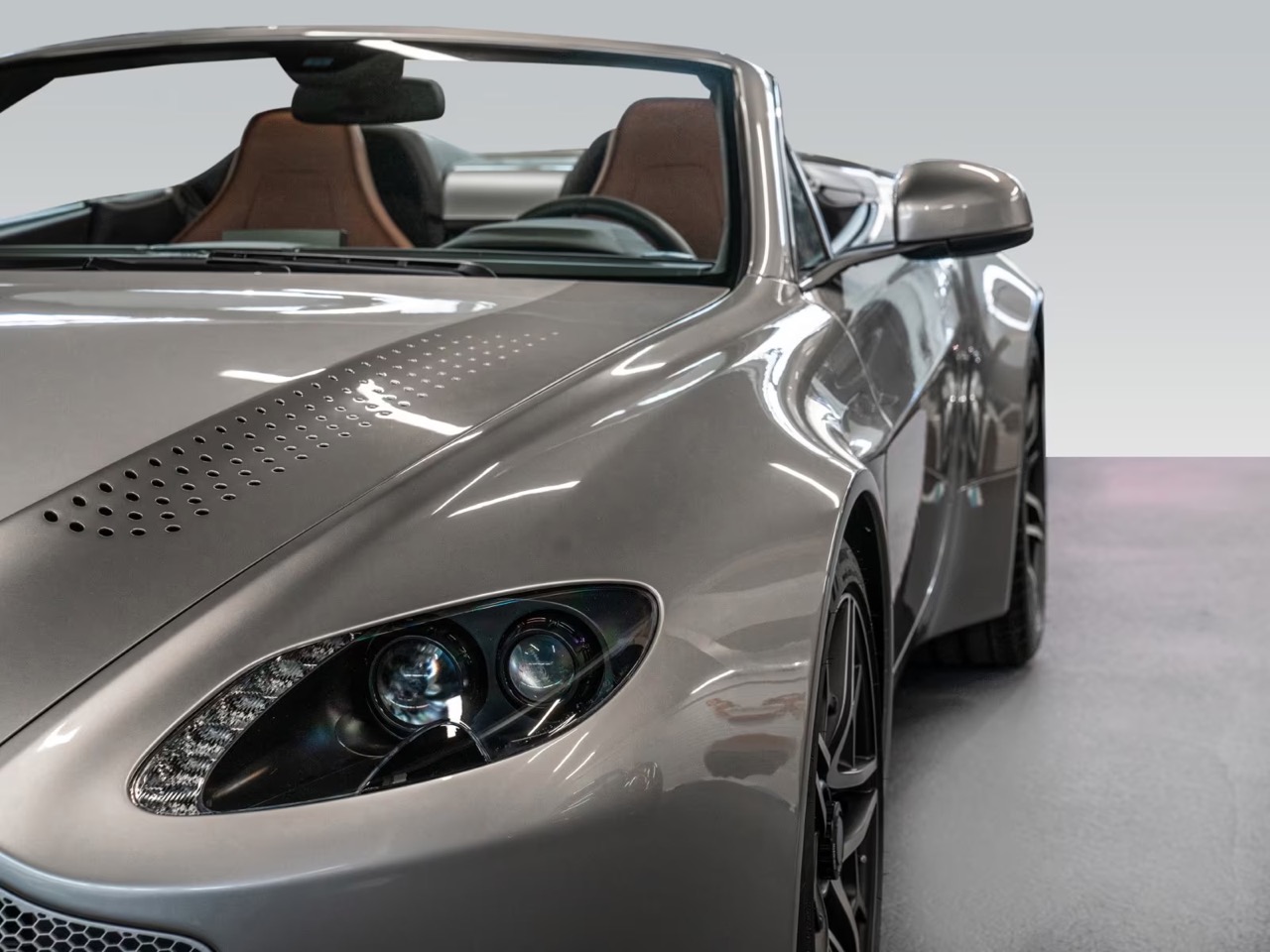 Aston Martin V12 Vantage V600