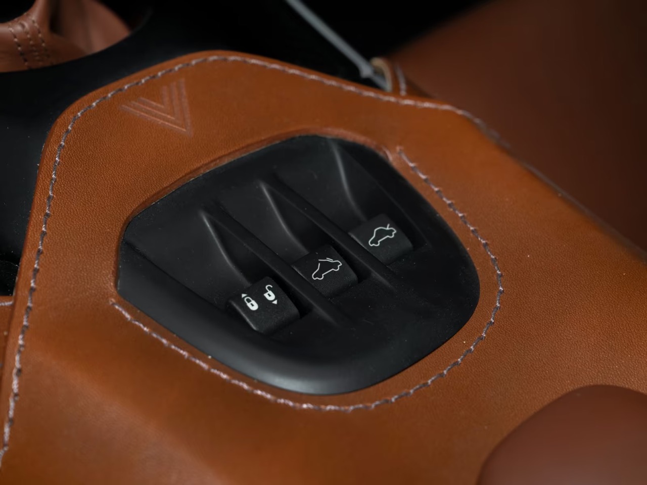 Aston Martin V12 Vantage V600
