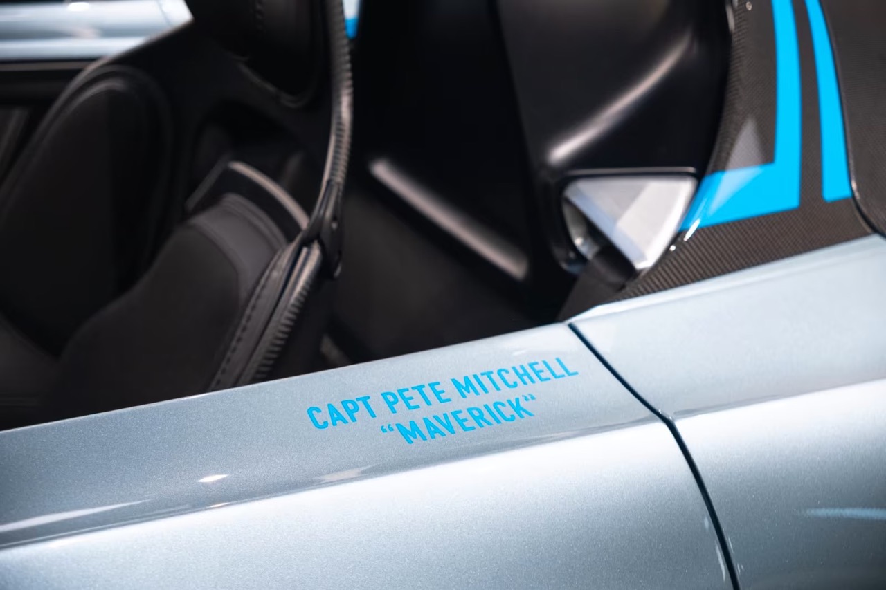 Aston Martin V12 Speedster For Sale