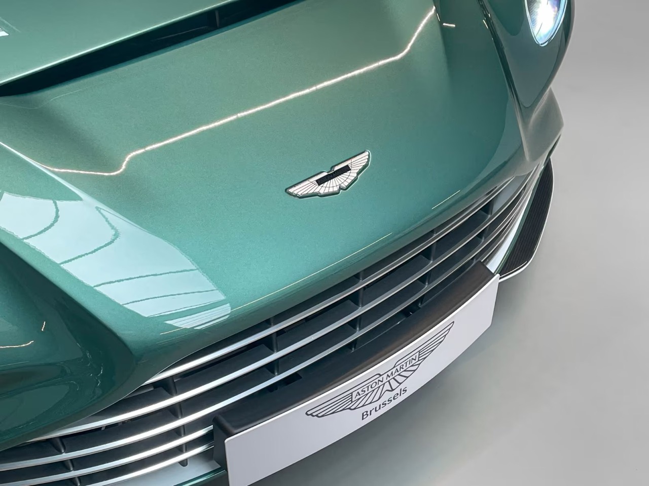 Aston Martin V12 Speedster