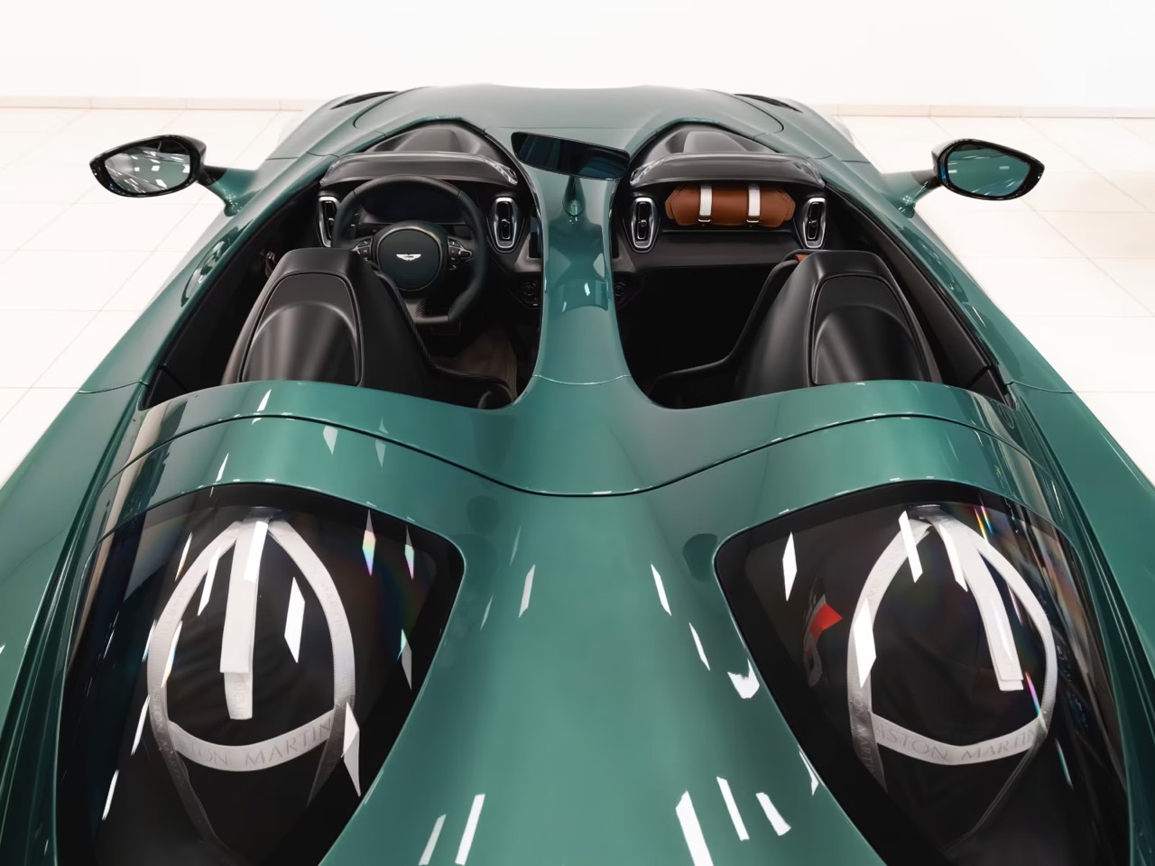 Aston Martin V12 Speedster