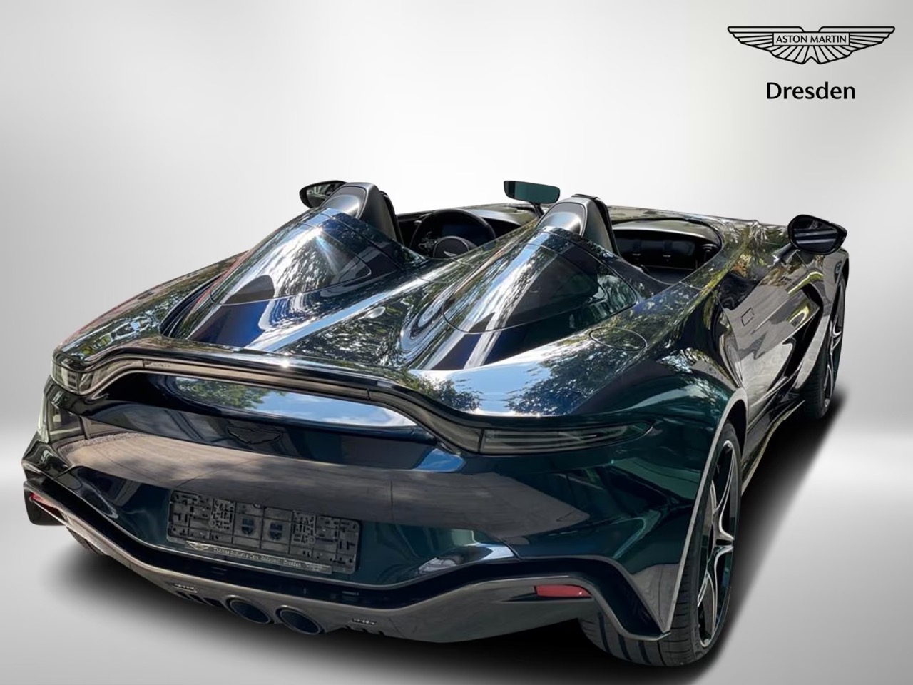 Aston Martin V12 Speedster