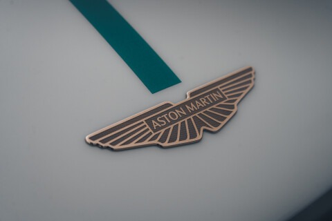 Aston Martin Valhalla