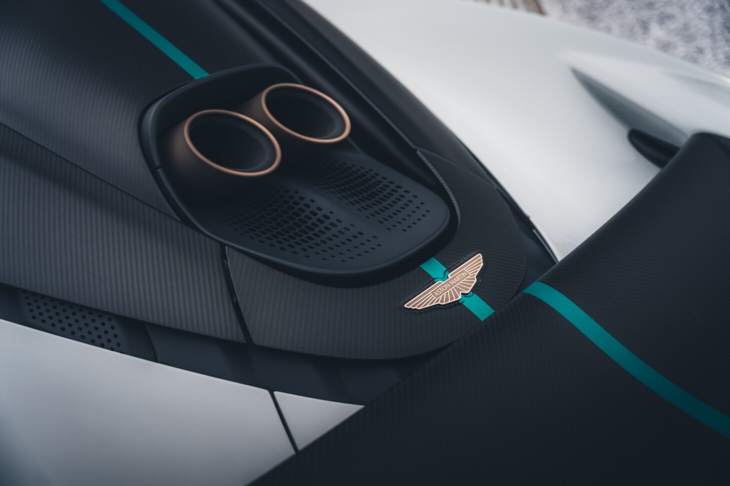 Aston Martin Valhalla