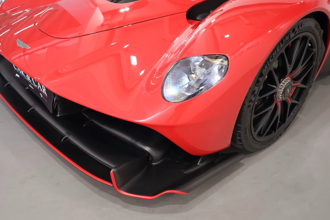 Aston Martin Valkyrie Spider