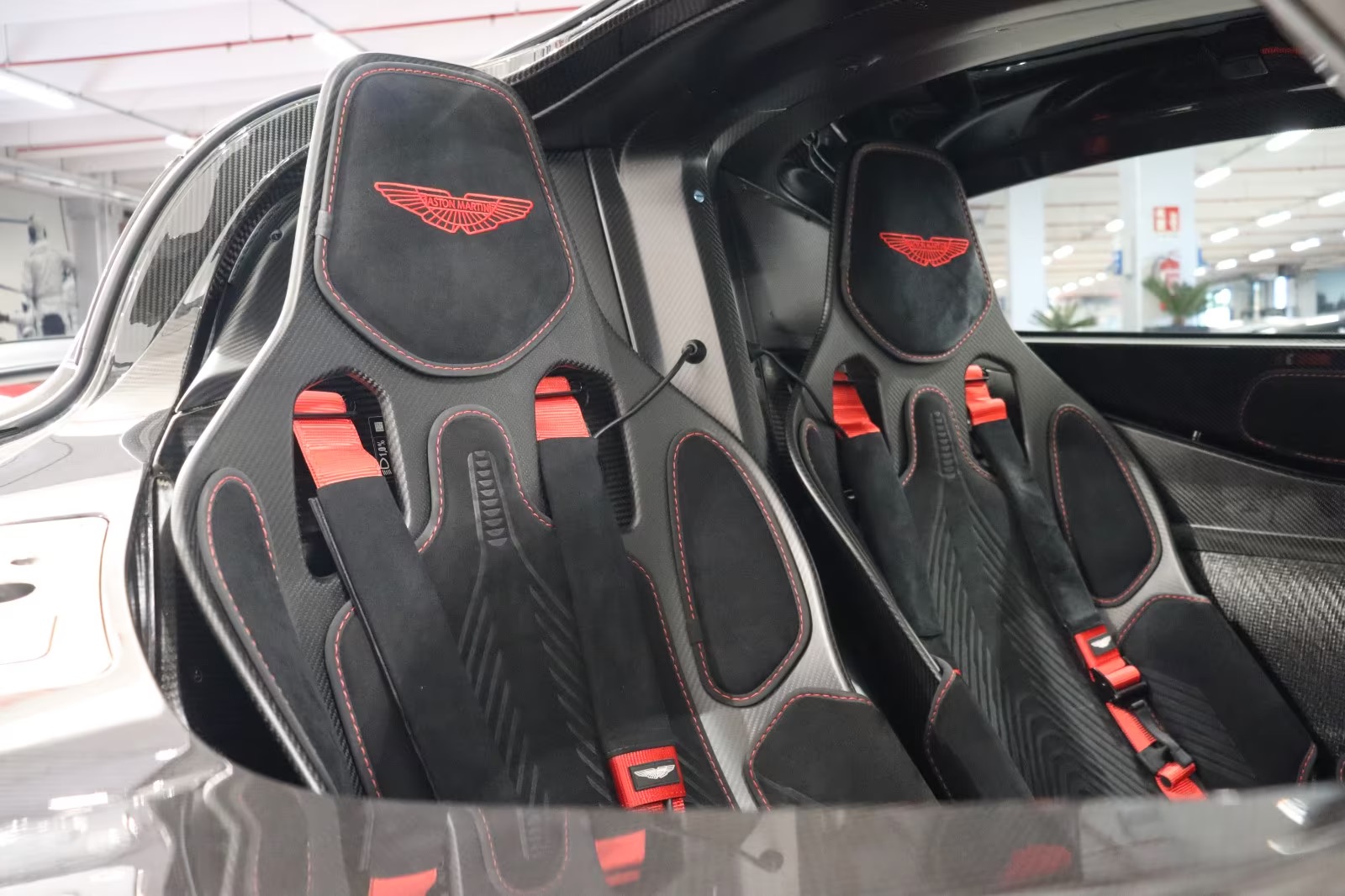 Aston Martin Valkyrie