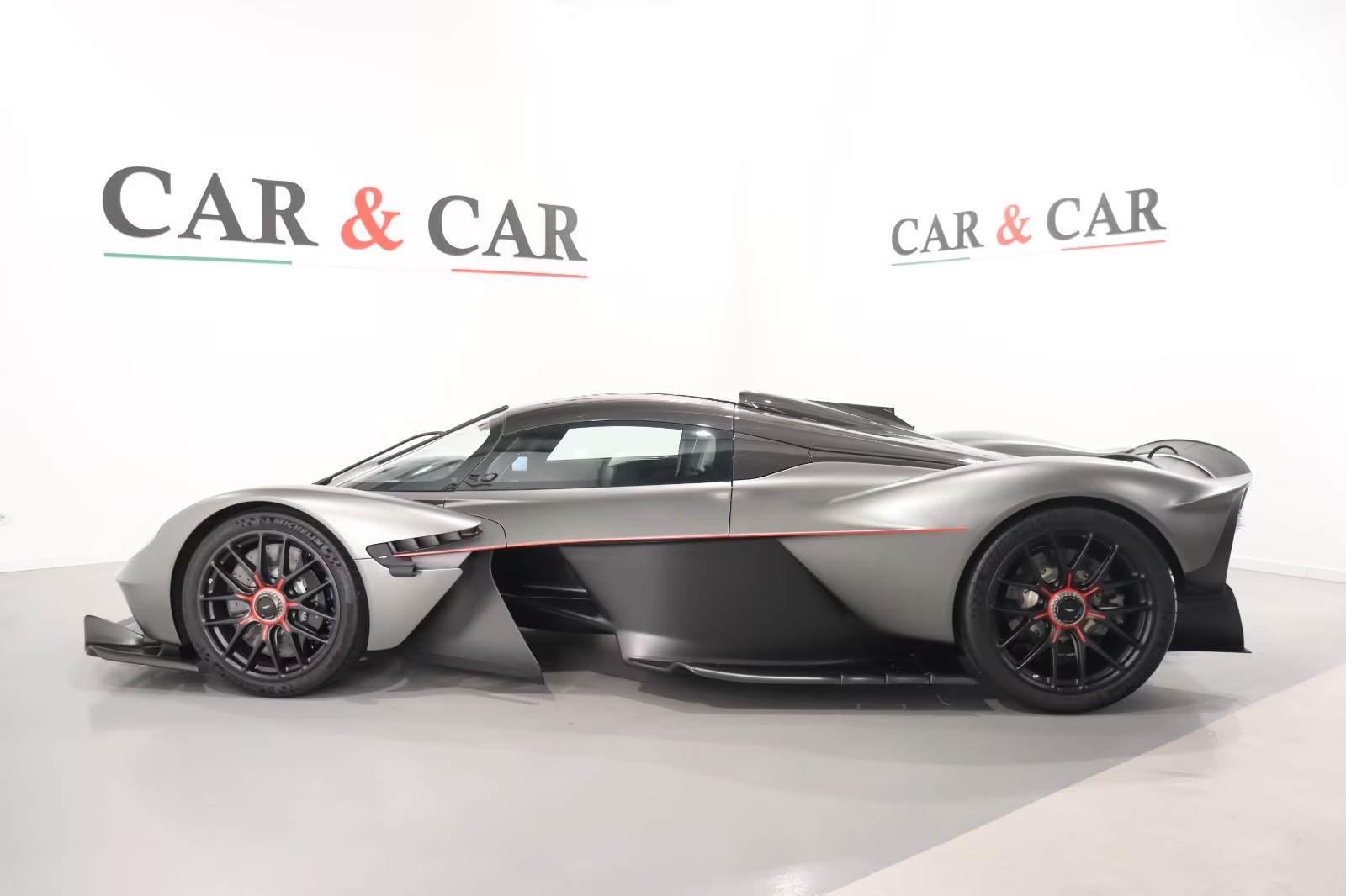 Aston Martin Valkyrie