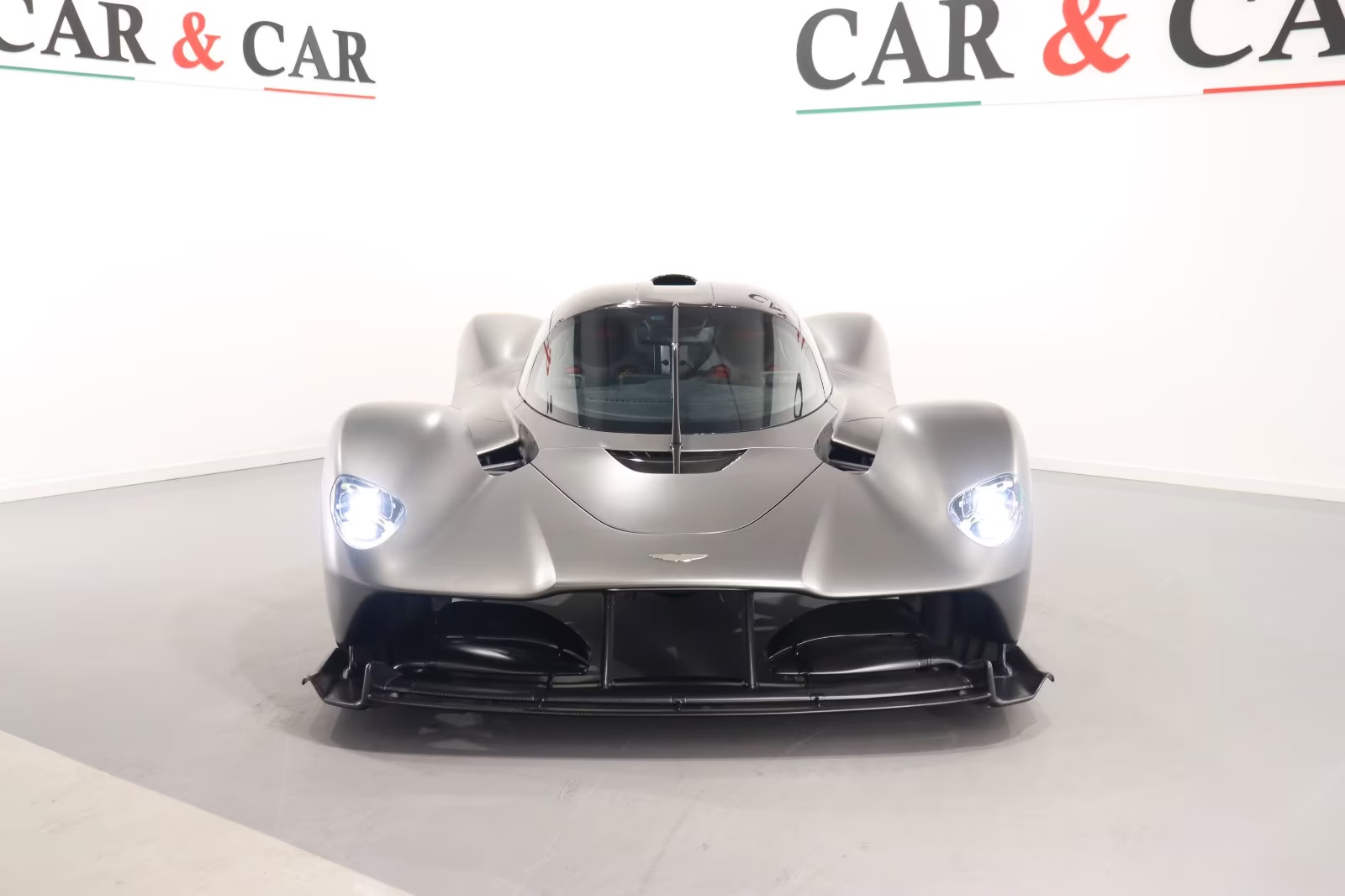 Aston Martin Valkyrie