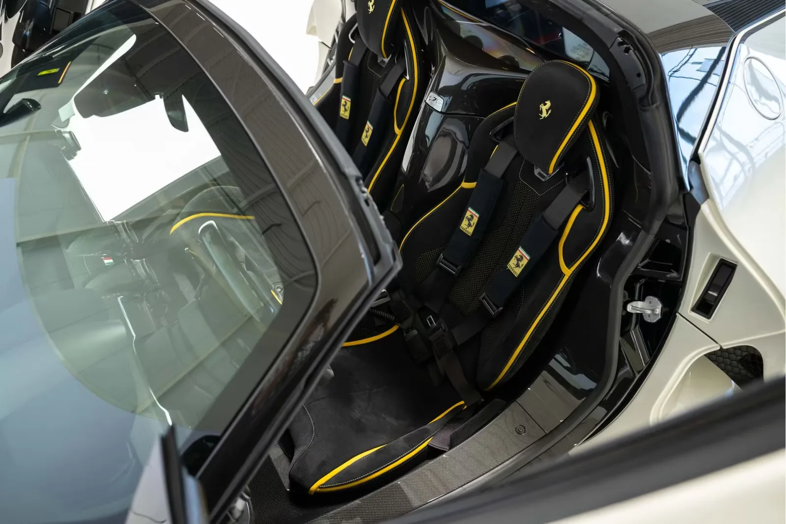 Ferrari LaFerrari Aperta for sale