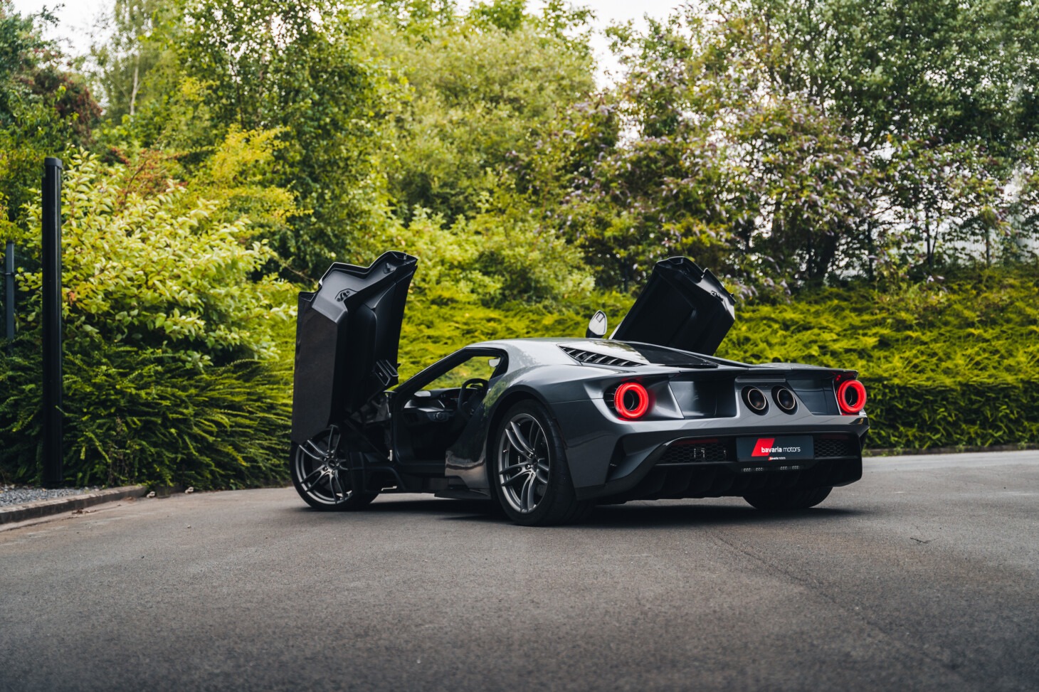 Ford GT