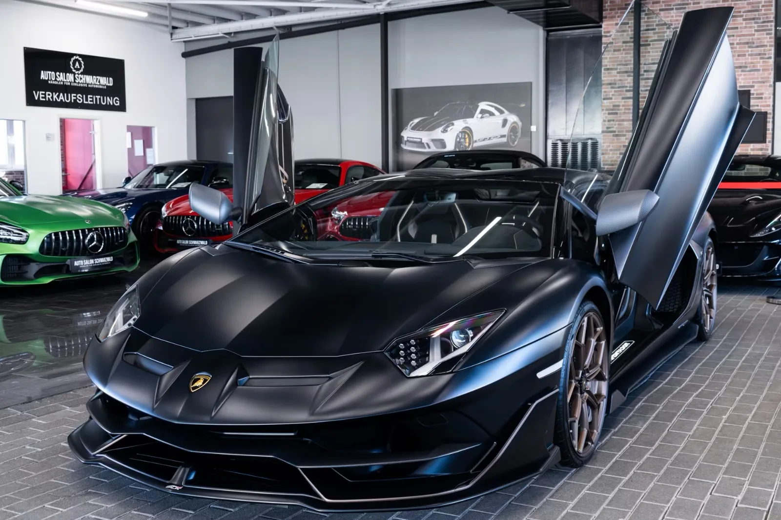 Lamborghini Aventador SVJ Roadster for sale
