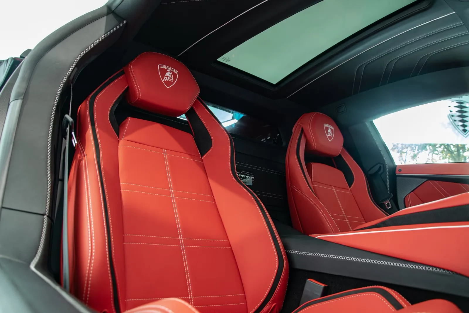Lamborghini Countach LPI 800-4
