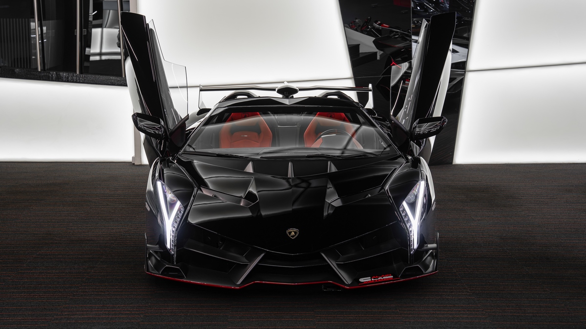 Lamborghini Veneno Roadster for sale