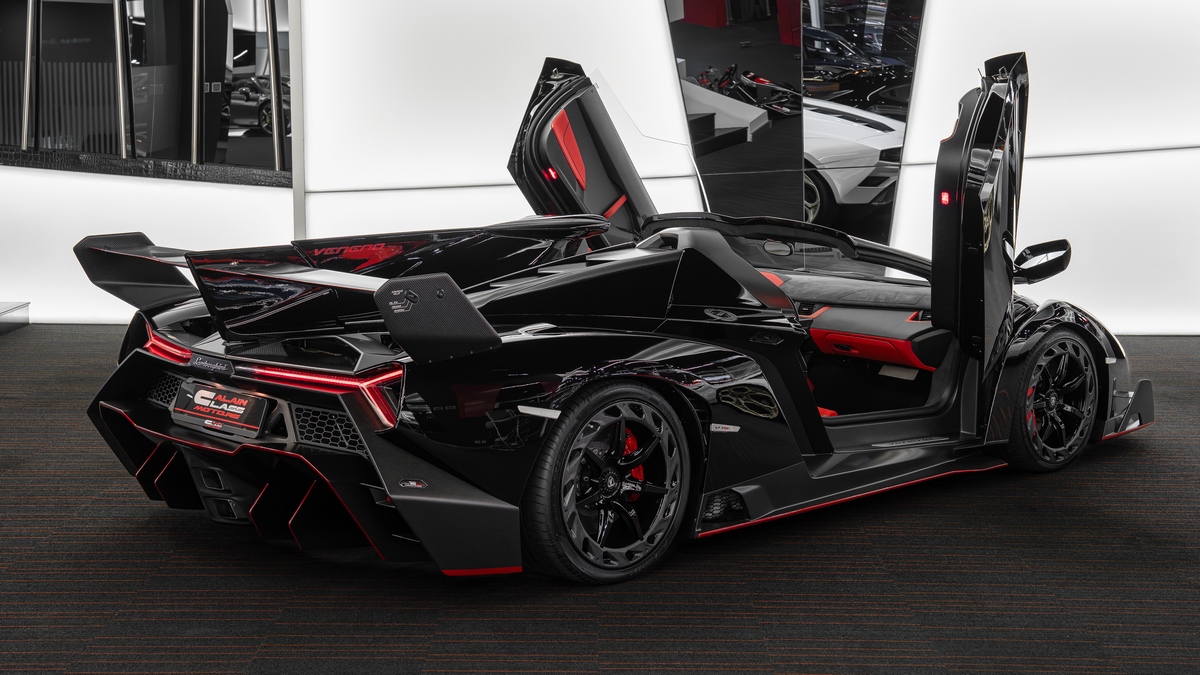 Lamborghini Veneno Roadster For Sale