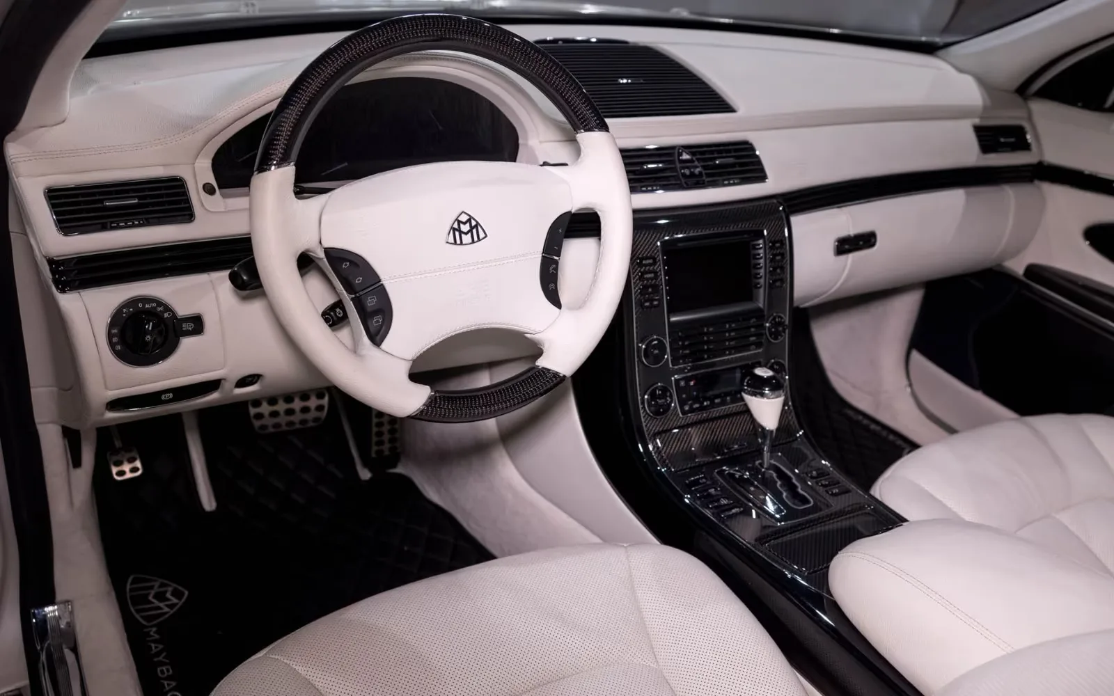 Maybach 62 S Landaulet