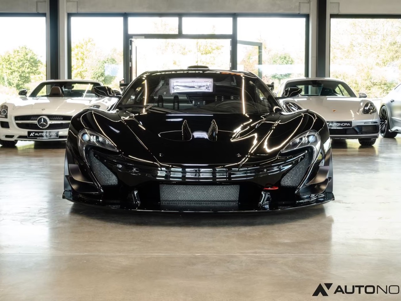 McLaren P1 GTR