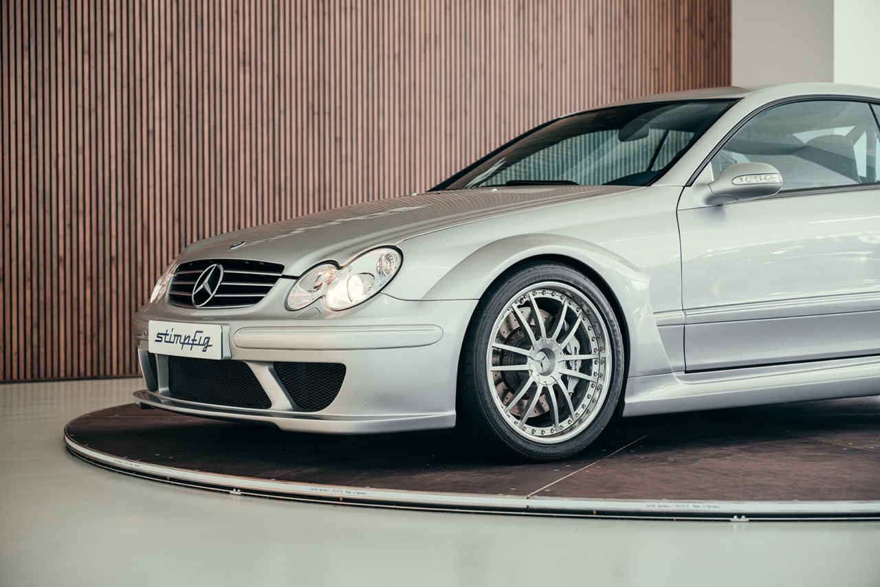 Mercedes-Benz CLK DTM AMG