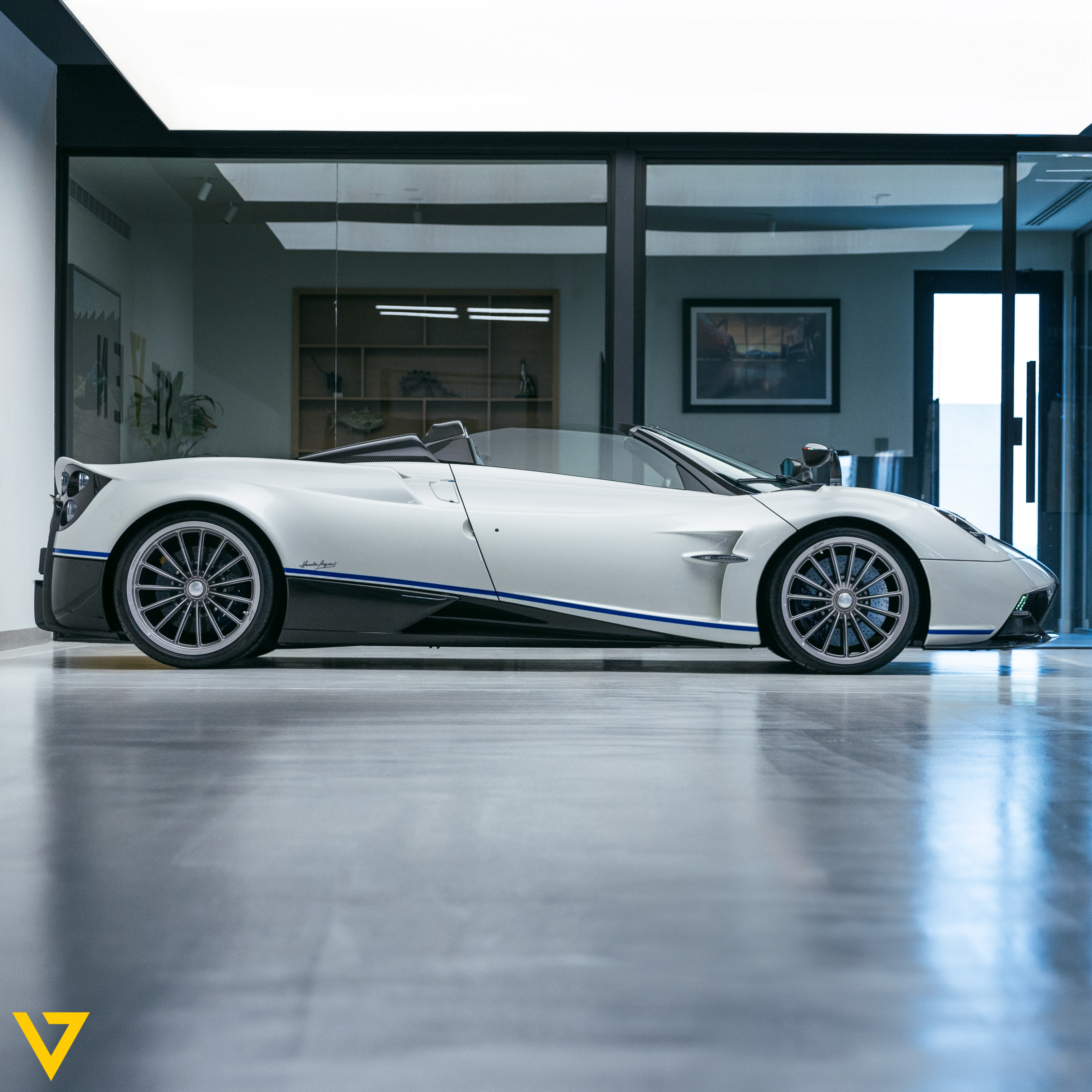 Pagani Huayra Roadster