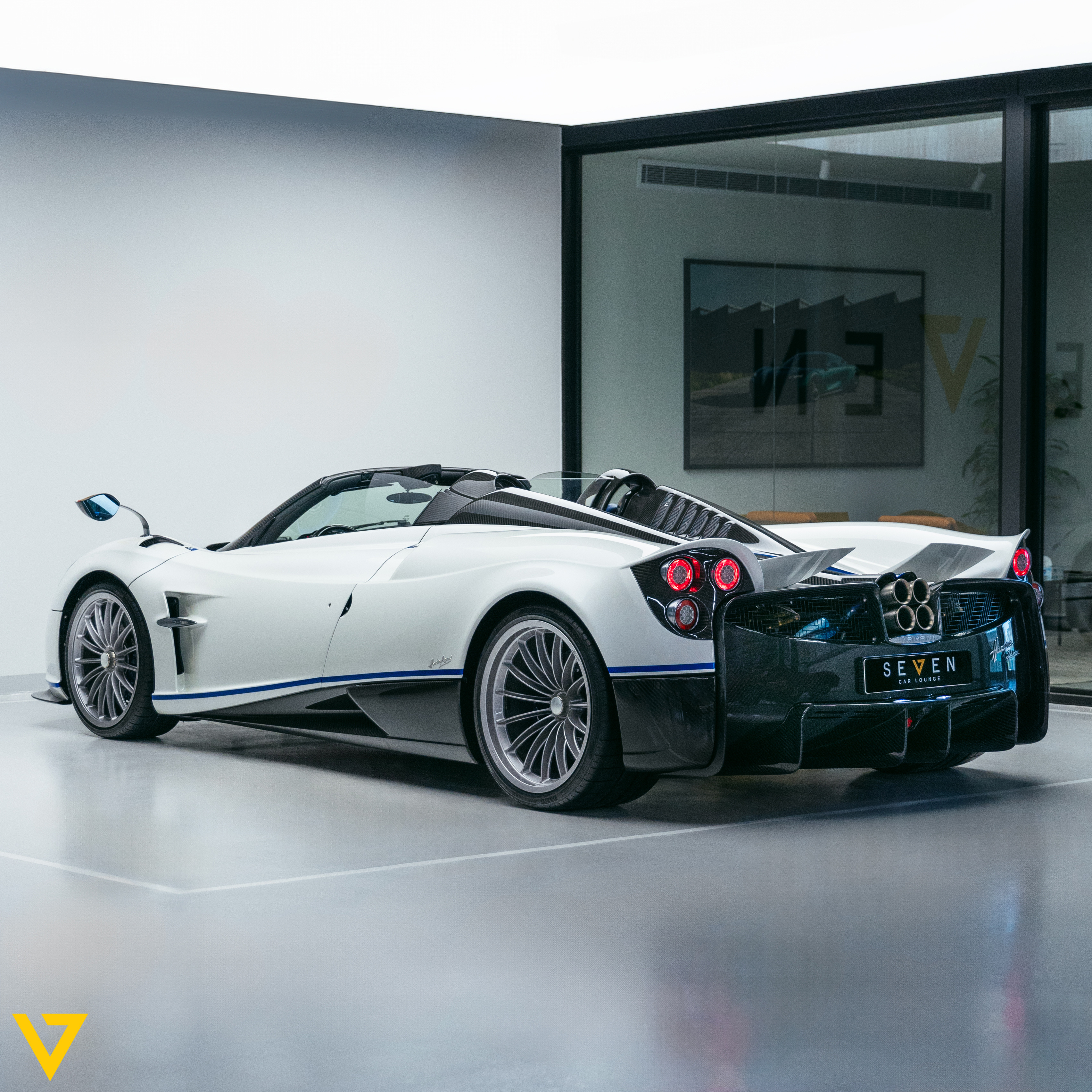 Pagani Huayra Roadster