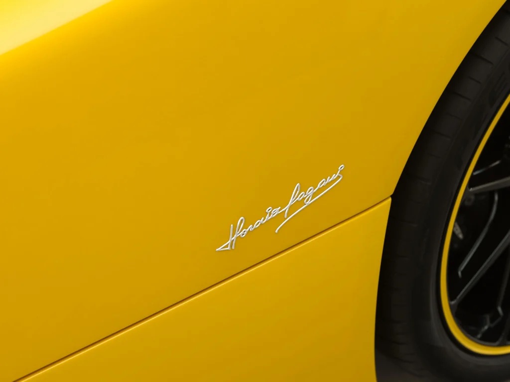 Pagani Utopia