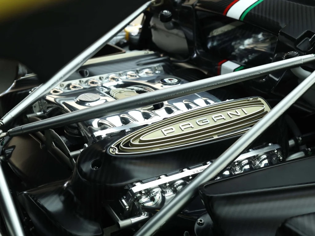 Pagani Utopia