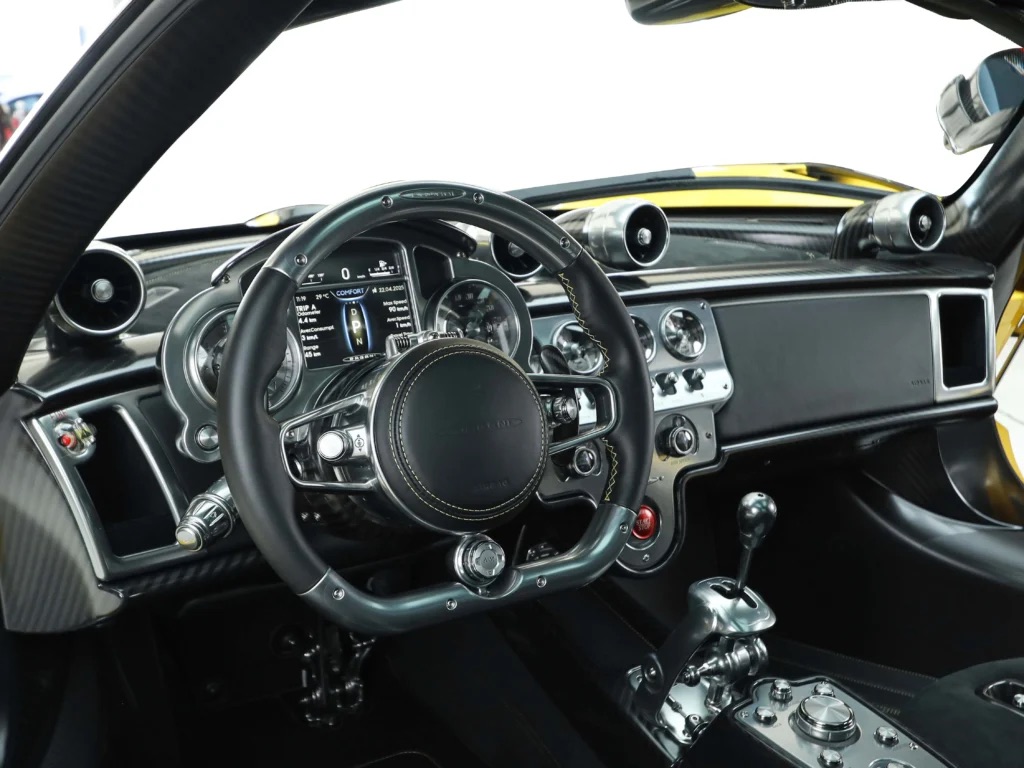 Pagani Utopia