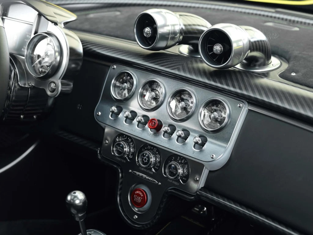 Pagani Utopia
