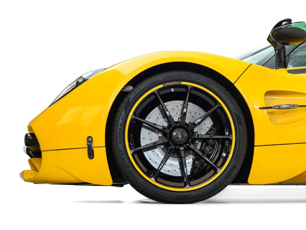 Pagani Utopia