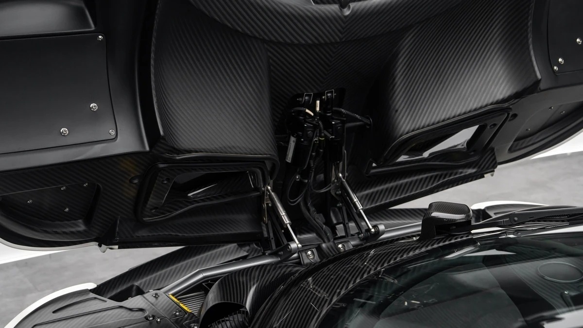 Pagani Huayra Roadster BC for sale