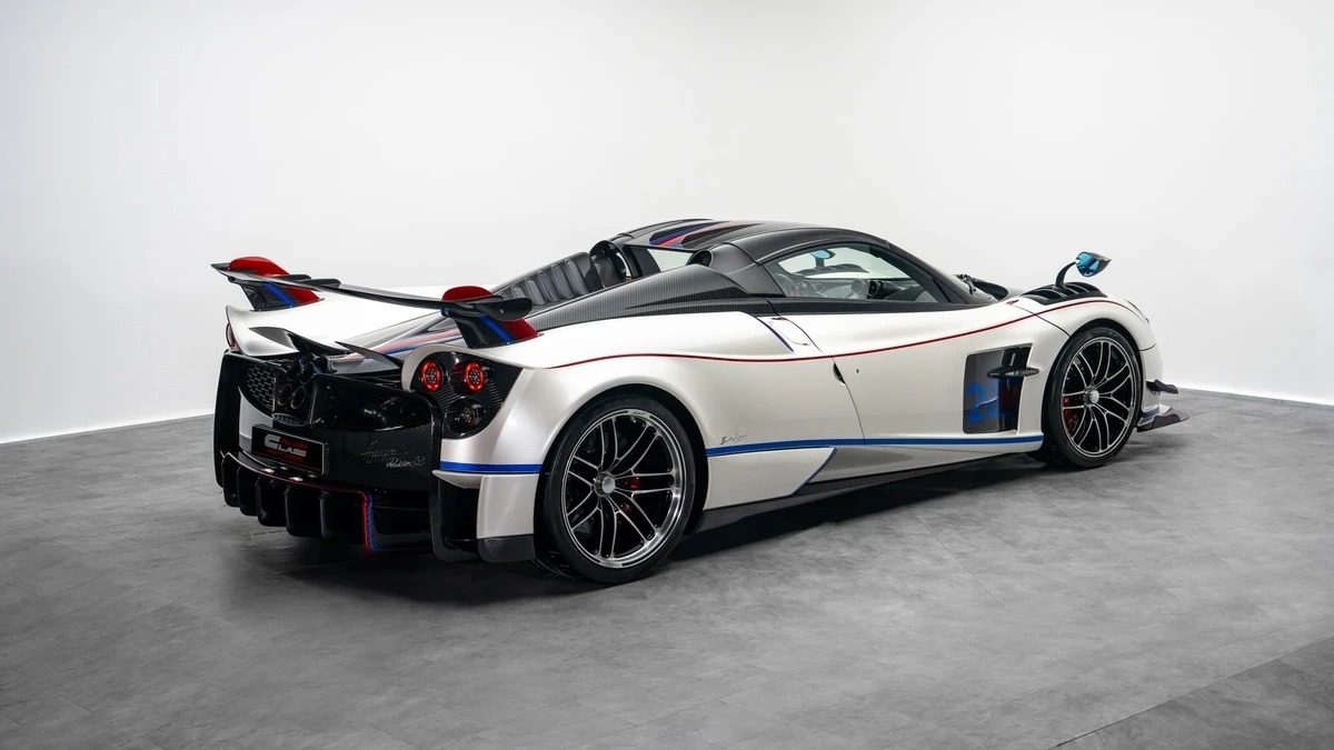 Pagani Huayra Roadster BC