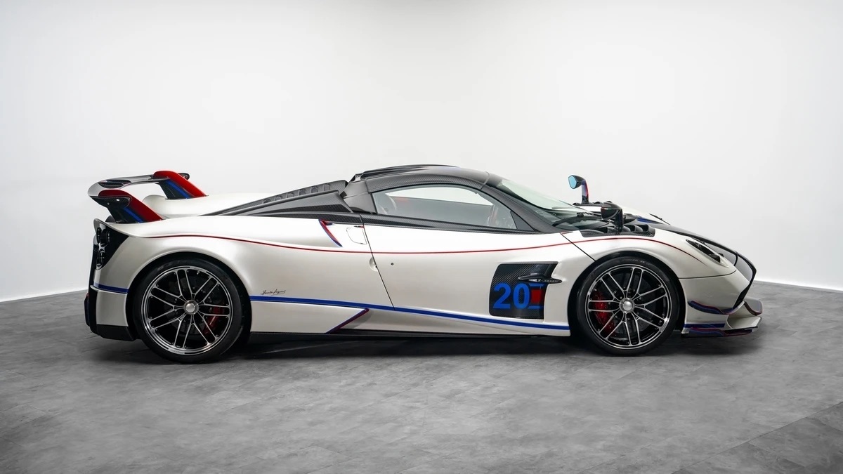 Pagani Huayra Roadster BC for sale