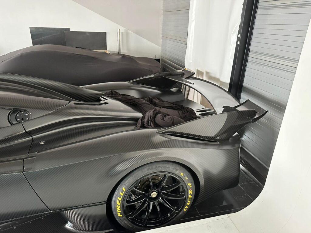 Pagani Huayra R