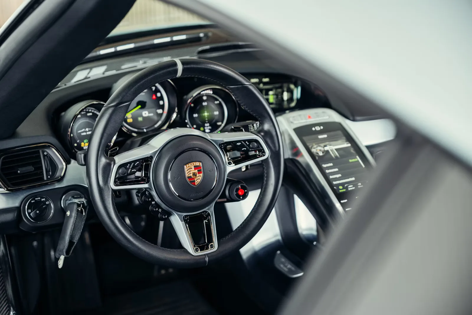Porsche 918 Spyder for sale
