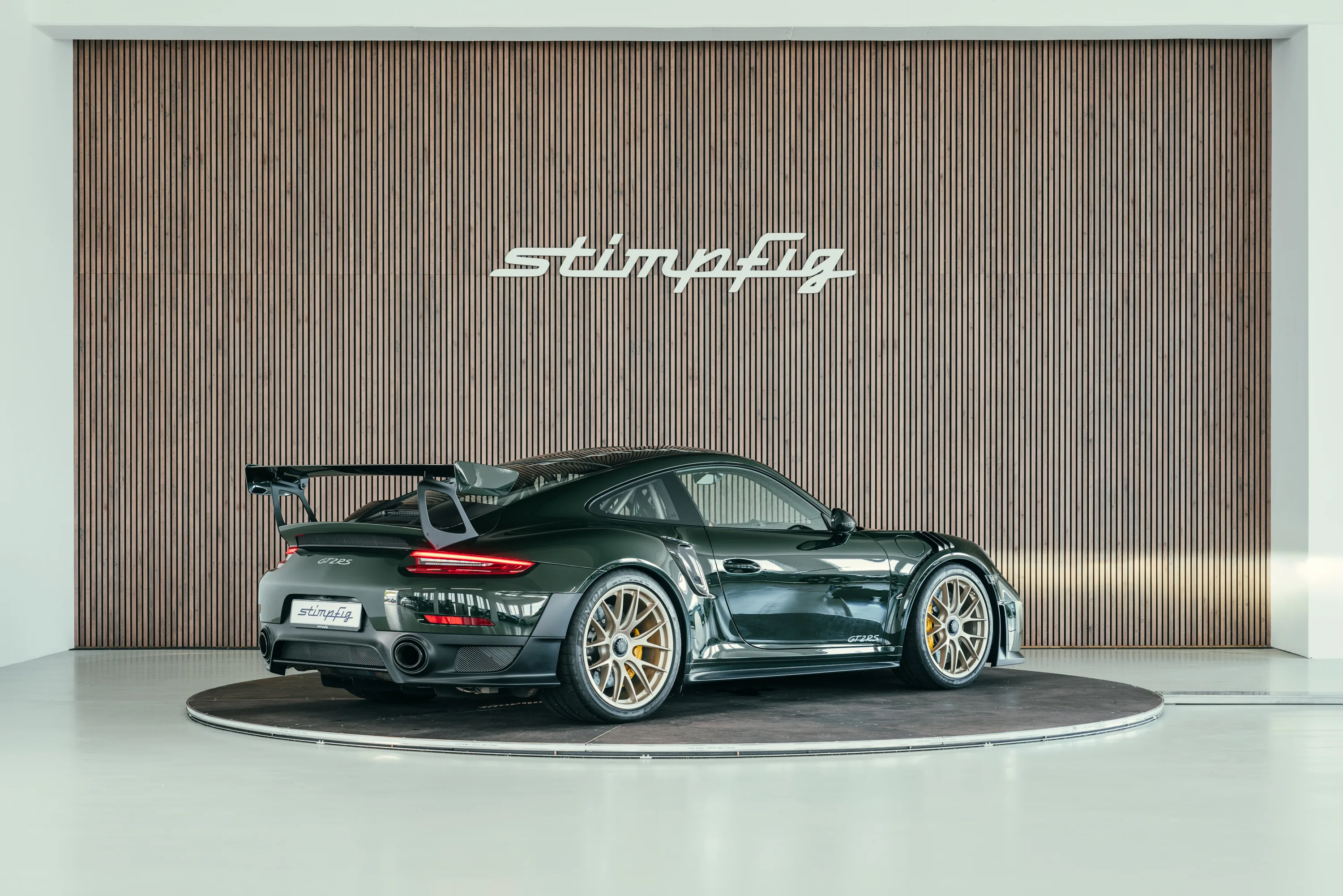 Porsche 911 GT2 RS