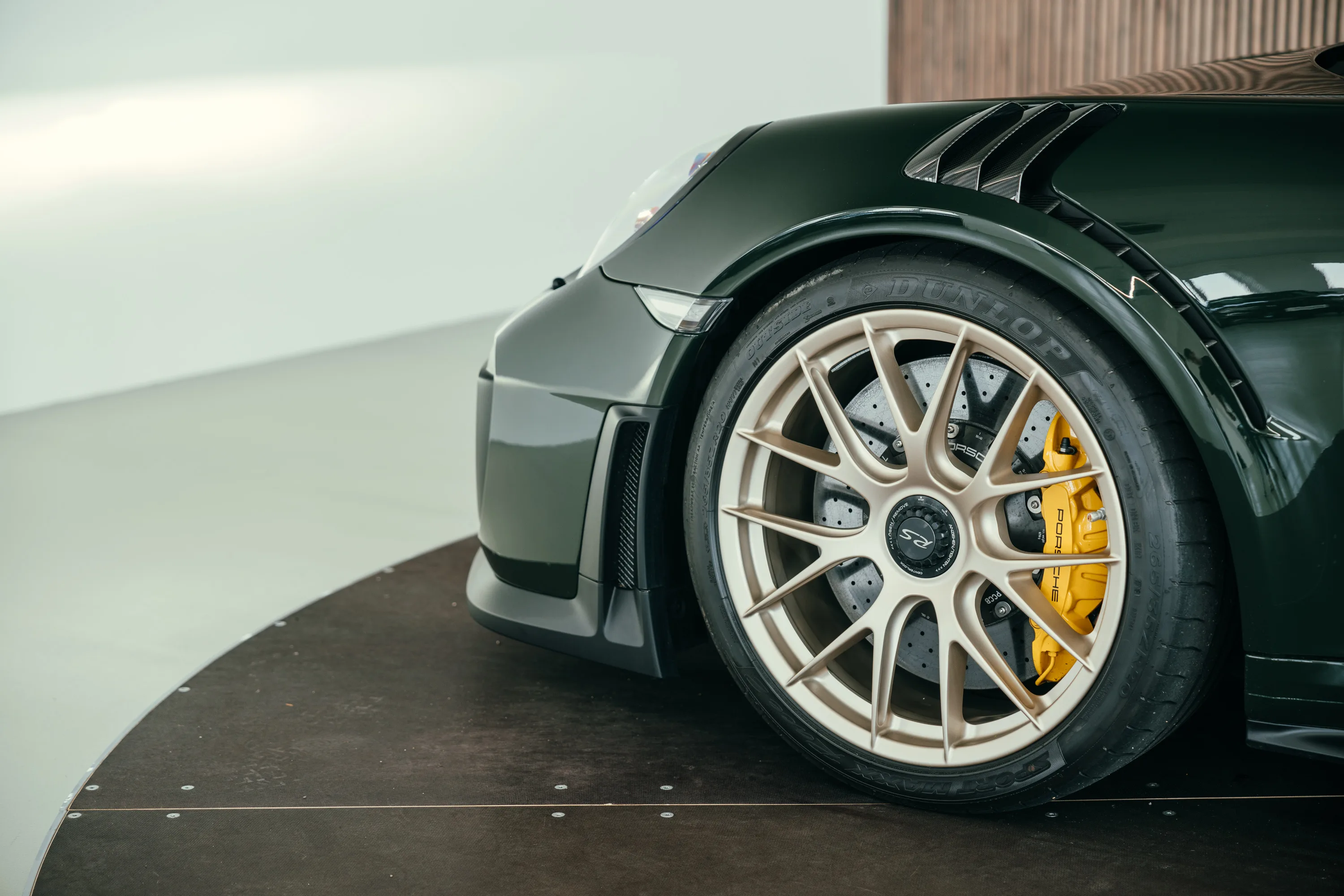 Porsche 911 GT2 RS