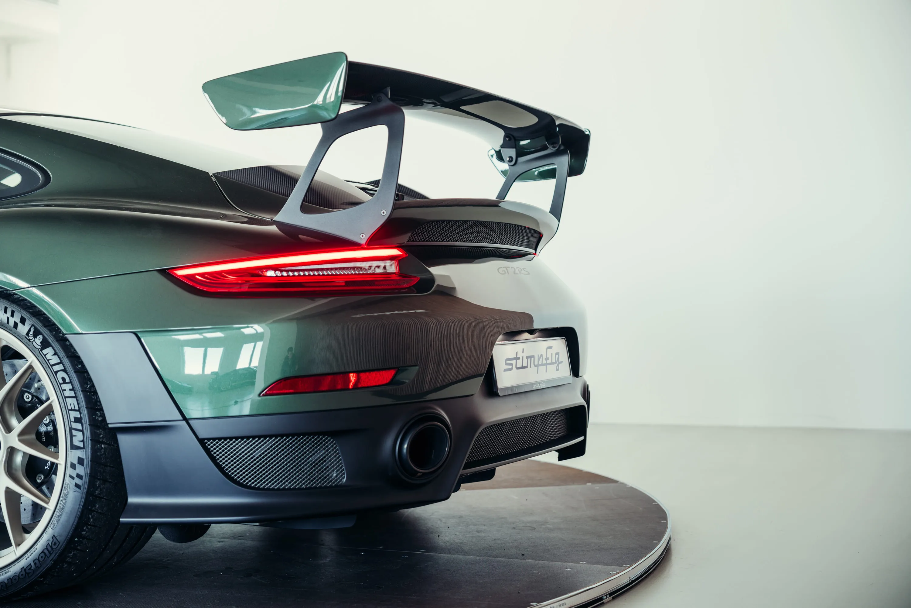 Porsche 911 GT2 RS