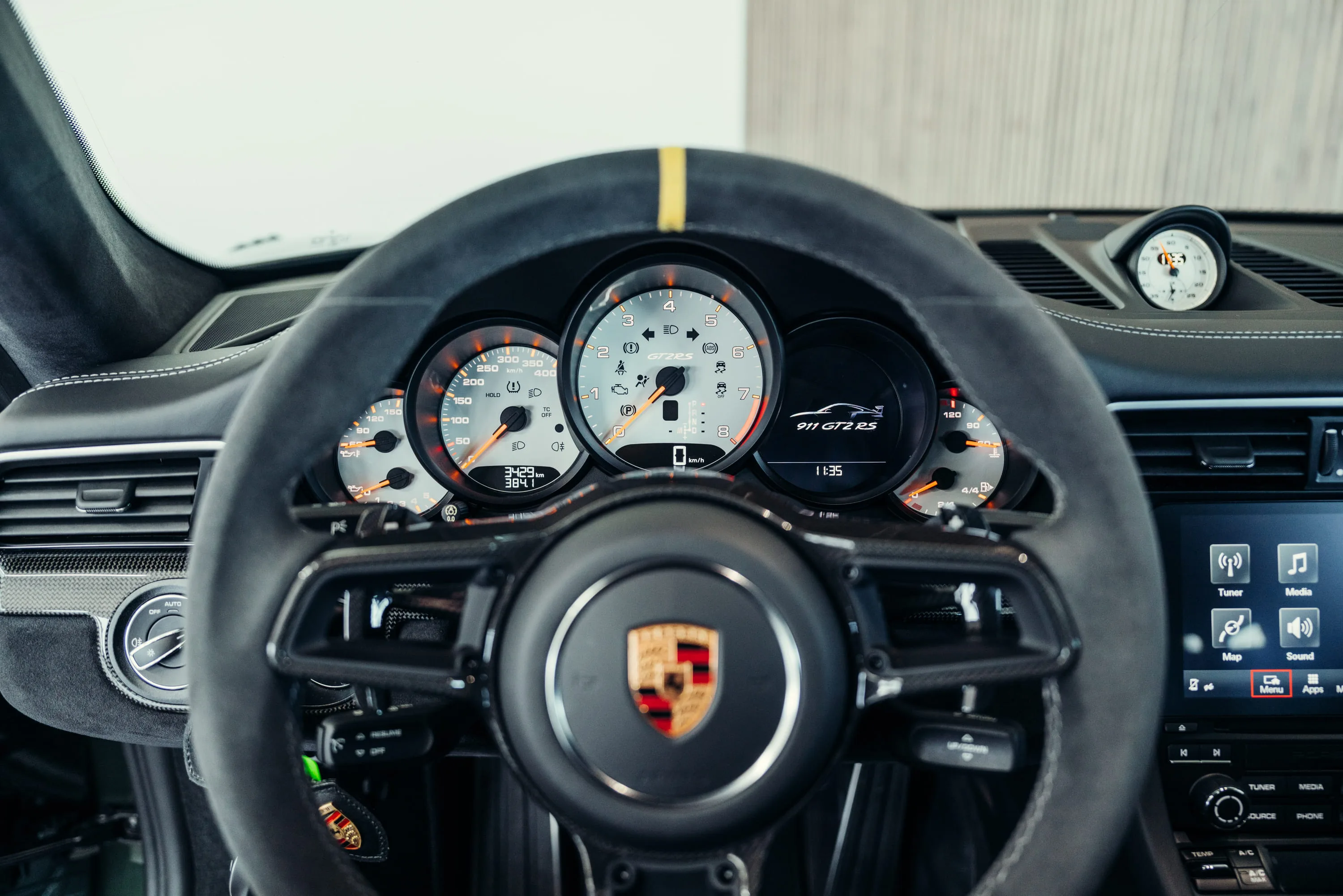 Porsche 911 GT2 RS