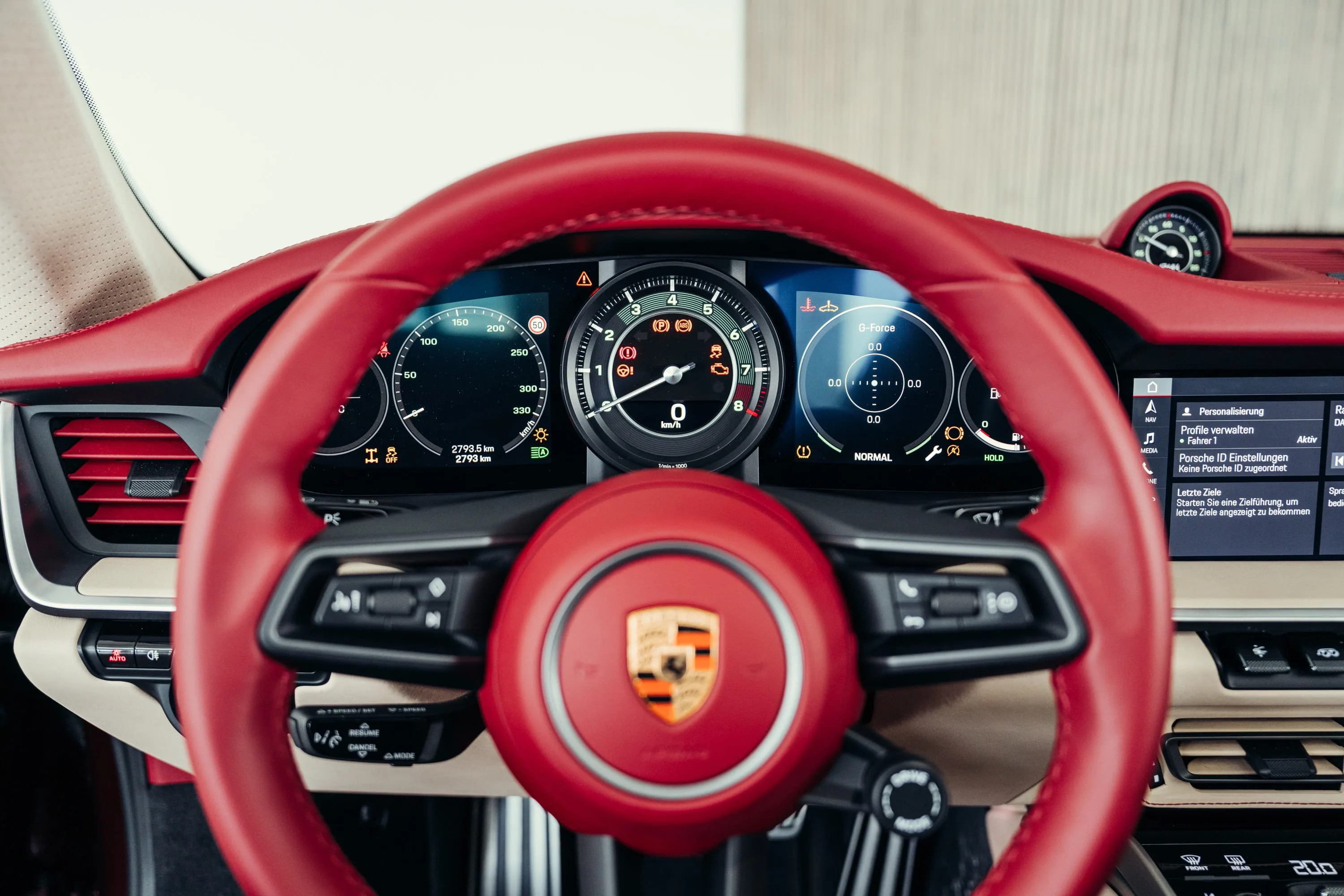 Porsche 911 Targa 4S Heritage Design