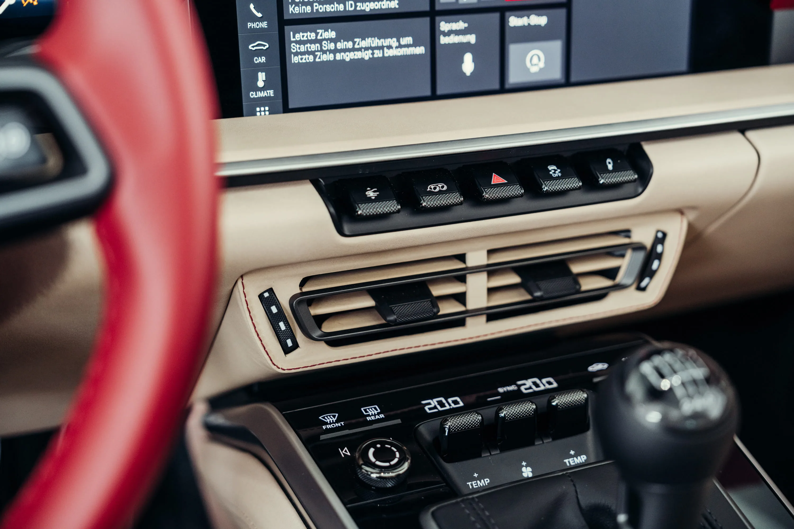 Porsche 911 Targa 4S Heritage Design