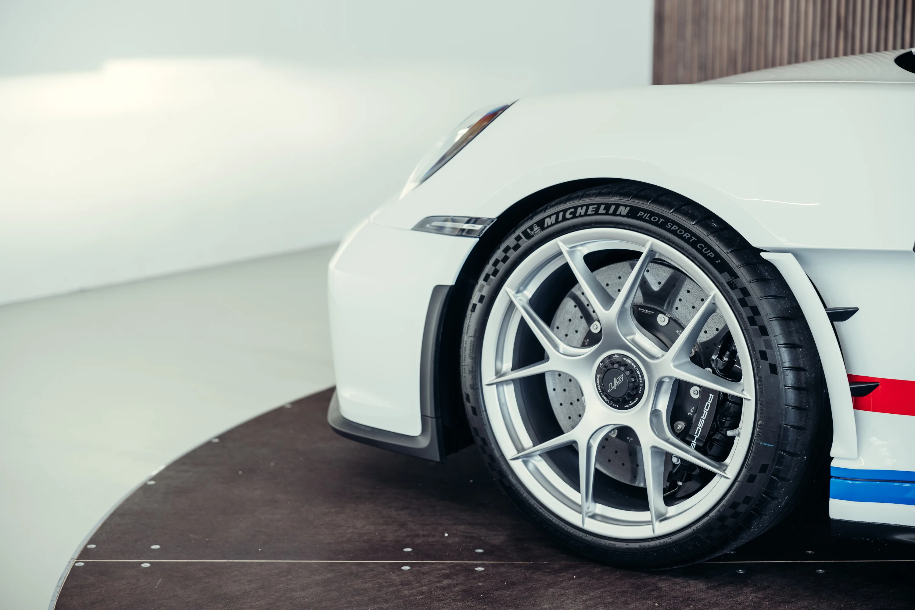 Porsche 911 S/T