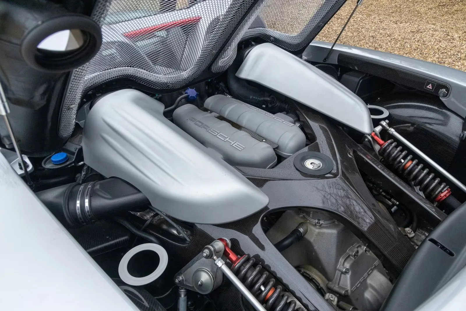 Porsche Carrera GT-2