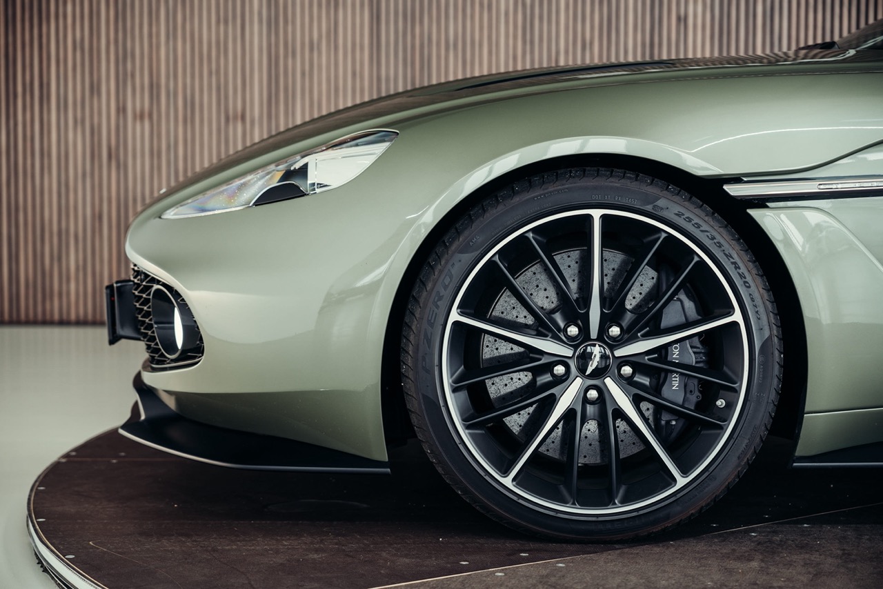 Aston Martin Vanquish Zagato Volante For Sale